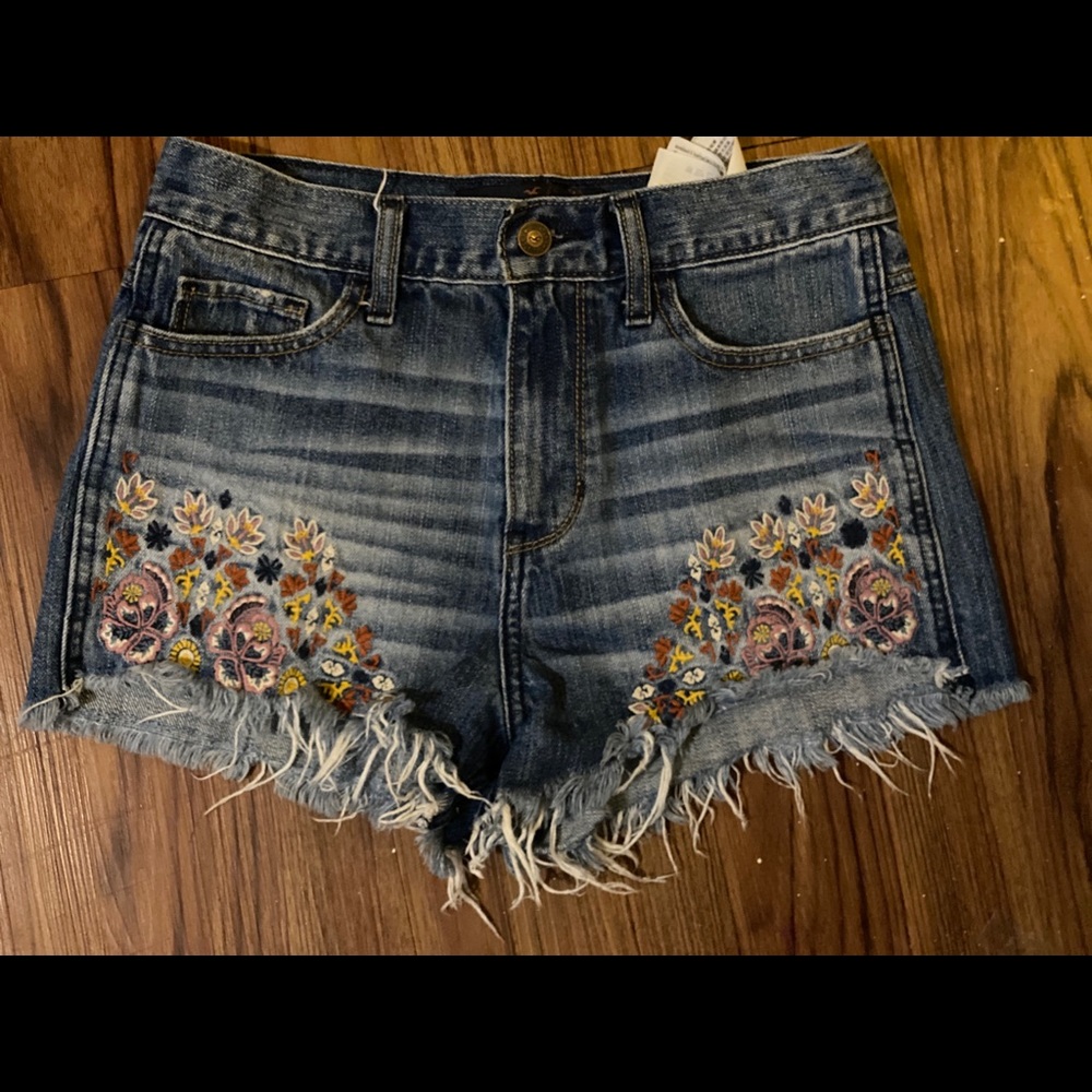 Hollister shorts size 2